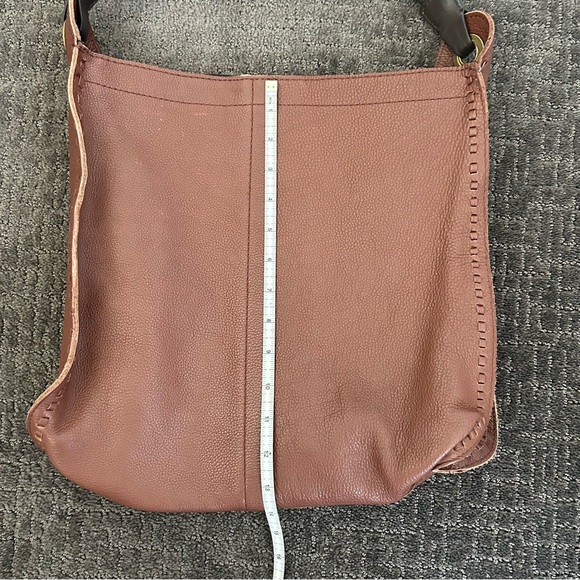Lucky Brand Leather Bucket Bag - Picture 12 of 12